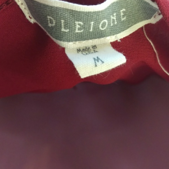 Pleione burgundy/red chiffon back/hem blouse - Picture 8 of 8